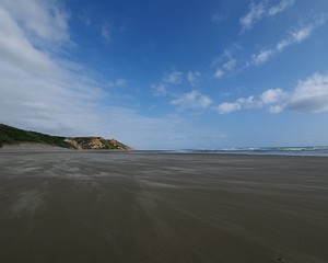 Baylys Beach